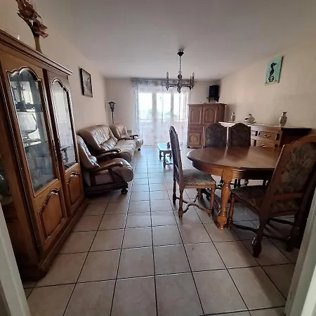 Appartamento Spacieux Et Bien Situe
